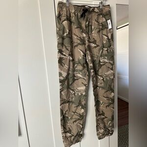 Old Navy Boys Camo Pants Green Camo Jogger Pants XXL Plus (18)